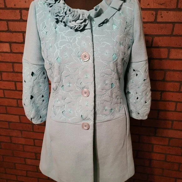 Vintage Sharon Young turquoise blue cutwork wool jacket.  Fully lined.  Size Med - Picture 3 of 12